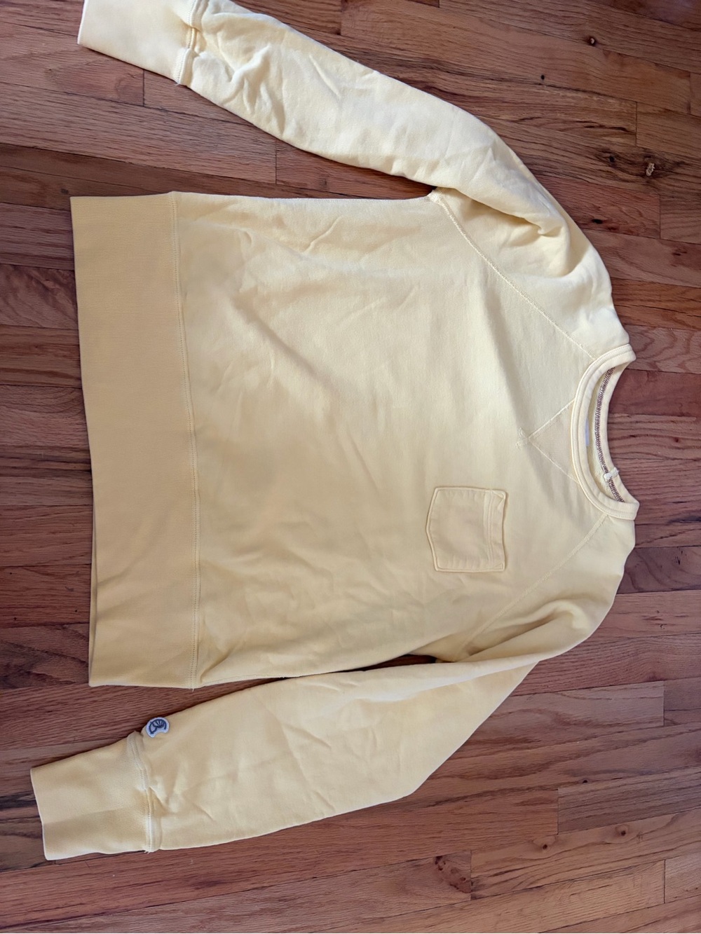 Vintage Champion Men's Crewneck Pocket Sweater in Pale Yellow